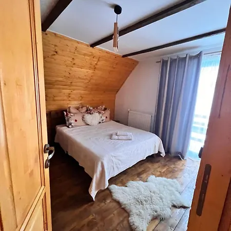 Green Cabin Lodge Muntele Cacovei (Transylvania)